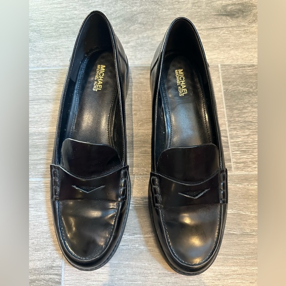MICHAEL MICHAEL KORS black leather loafers, size 8 - Picture 2 of 4